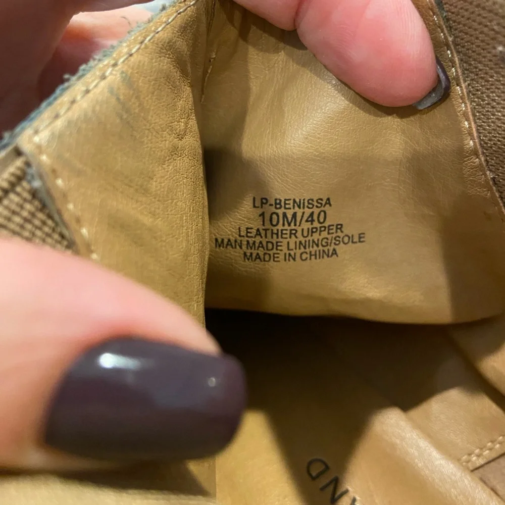 Lucky Brand Benissa Suede Ankle Boots in Carmel Brown – Size 10